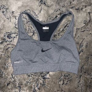 Nike fit sports bra